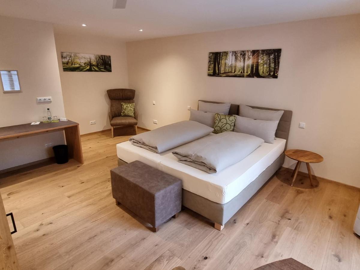 Landhotel Grosseiberhof วัลด์มึนเคน ภายนอก รูปภาพ